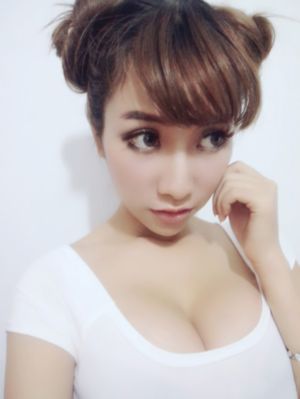 刀在喉咙在线观看_2019国语AV首页